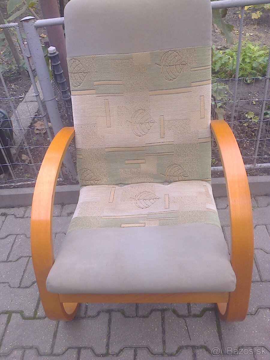 Dvere , pokladničky, TV, kreslo... - 8