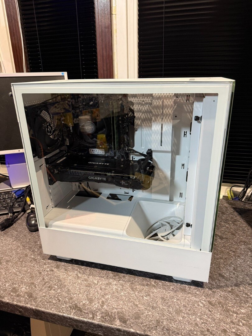 Herný počítač Ryzen 5 5500 / 16 GB / GTX 1070 8 GB / SSD - 8