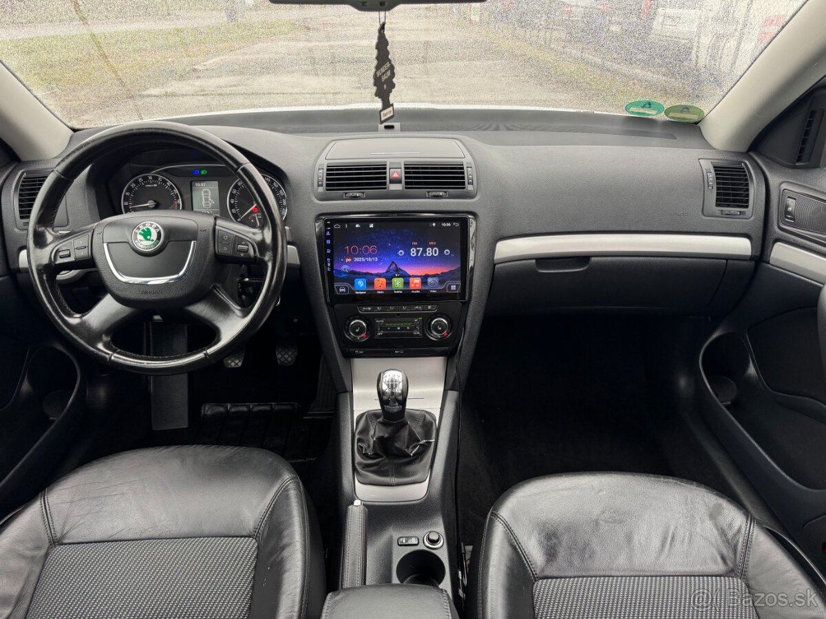 Škoda Octavia Combi 2,0 TDI 103kW Elegance - 8