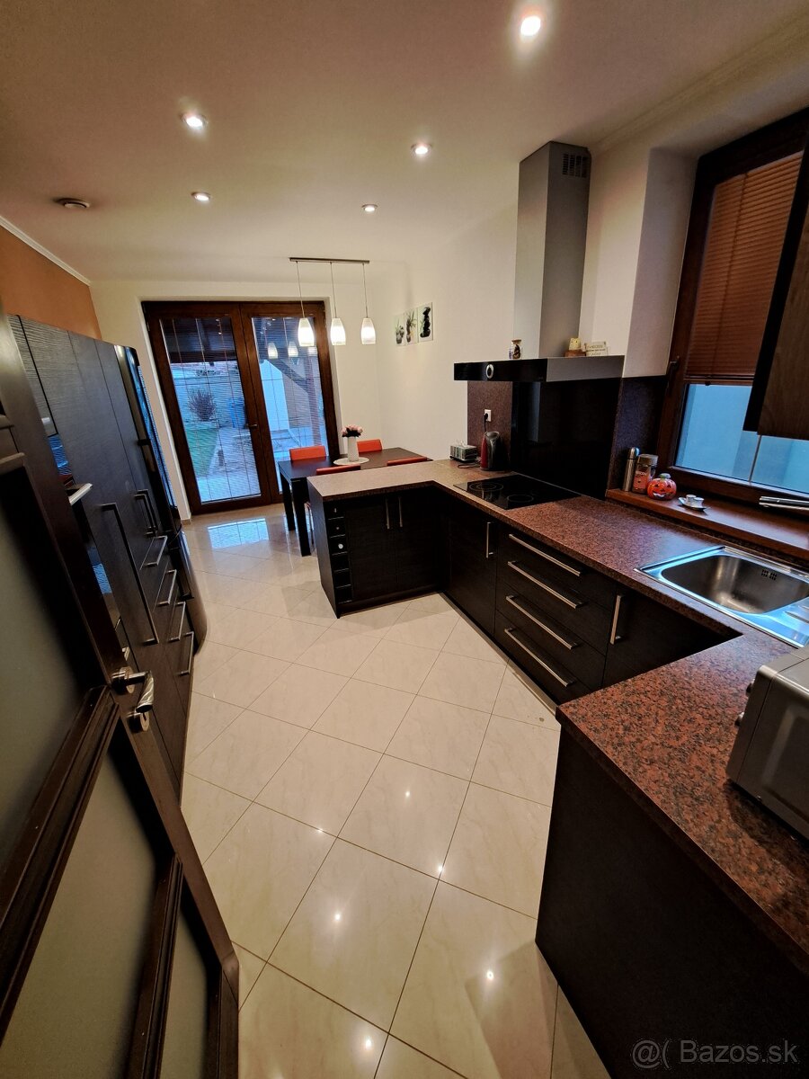 Na PREDAJ 5i NOVOSTAVBA Rodinného domu GAJARY - 8