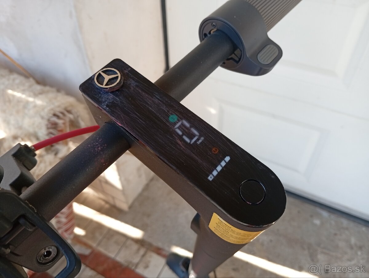 XIAOMI E SCOOTER (KOLOBEZKA) 4 A ESSENTIAL - 8