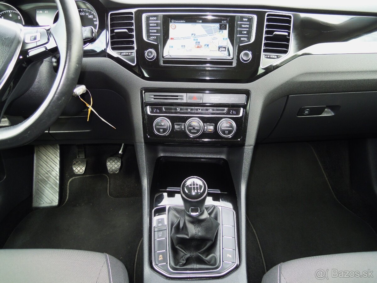 Volkswagen Golf Sportsvan 1.4TSi HIGHLINE - SERVIS - 8