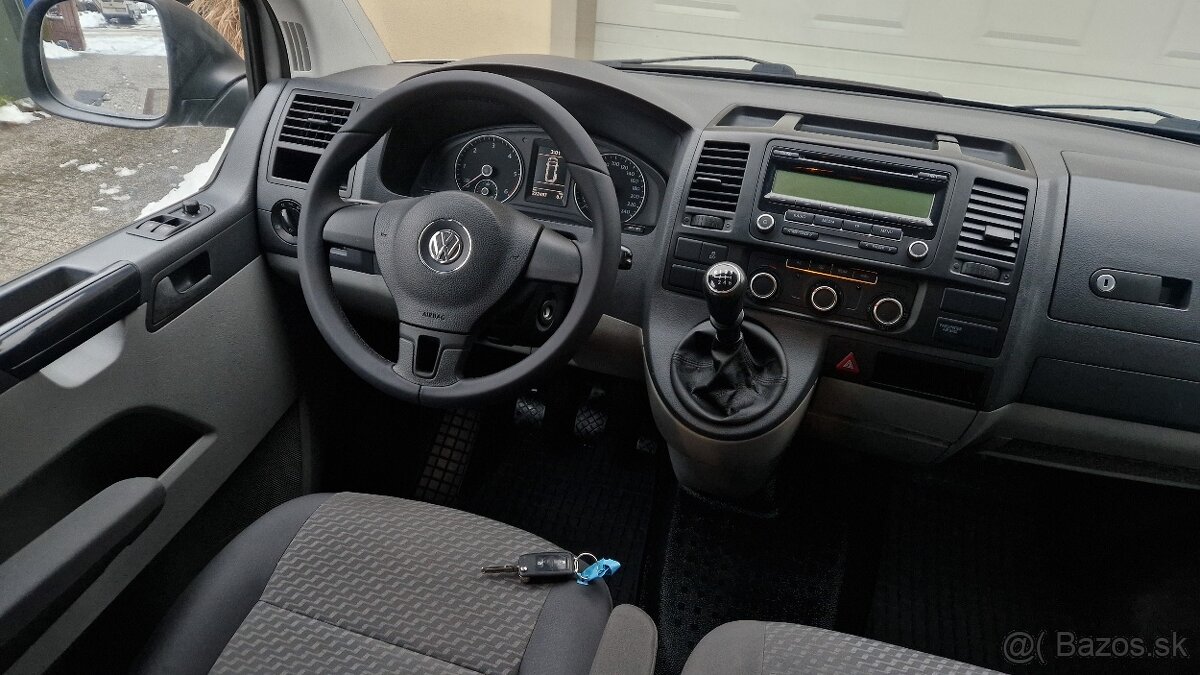 VW Caravelle 4x4, 2,0TDI 103kW, M6, 2011 - 8