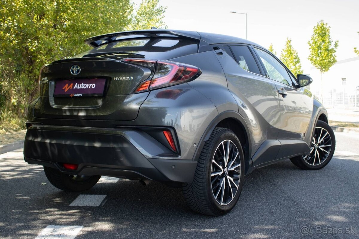 Toyota C-HR 1.8 Hybrid / AJ NA SPLÁTKY / - 8