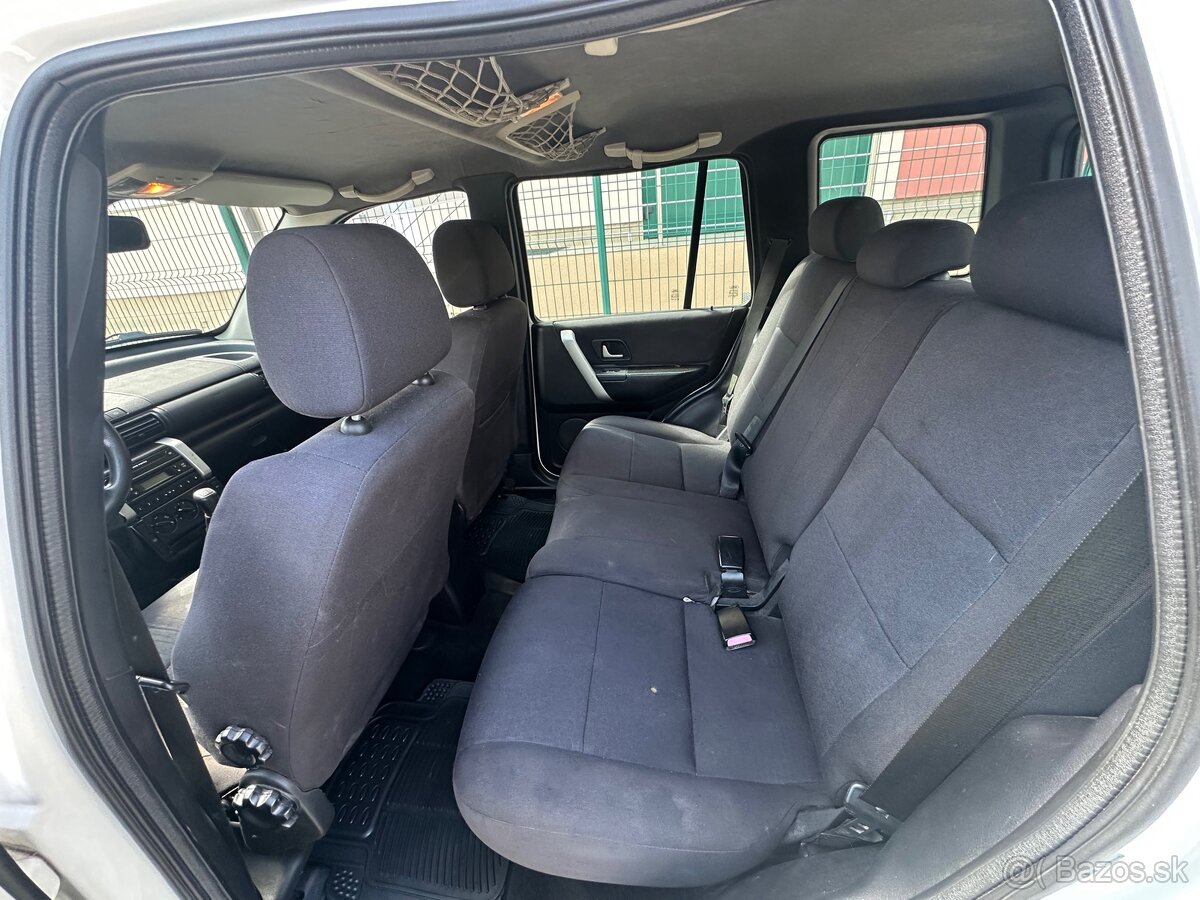 Land Rover Freelander 2,0d - 8