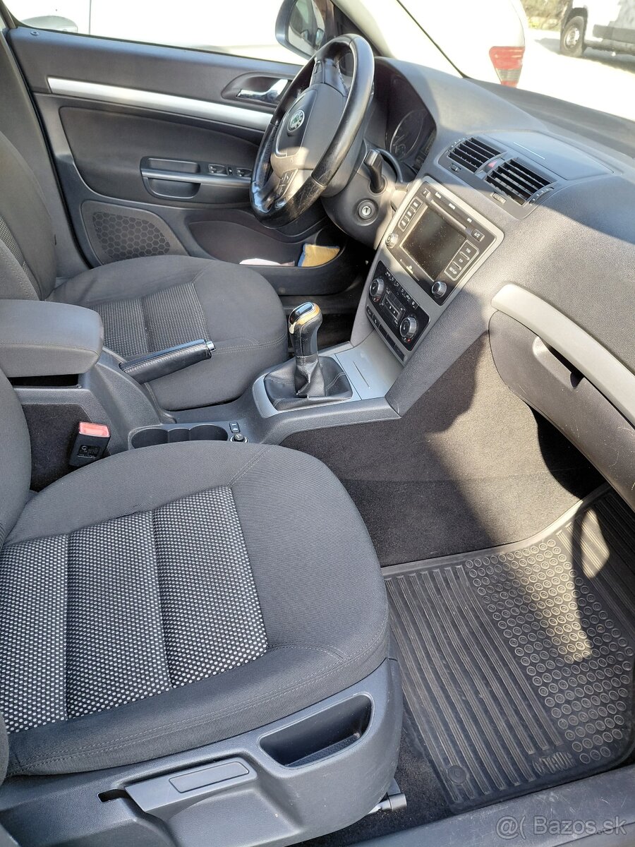 Škoda Octavia scout 2,0 TDI 4x4 - 8