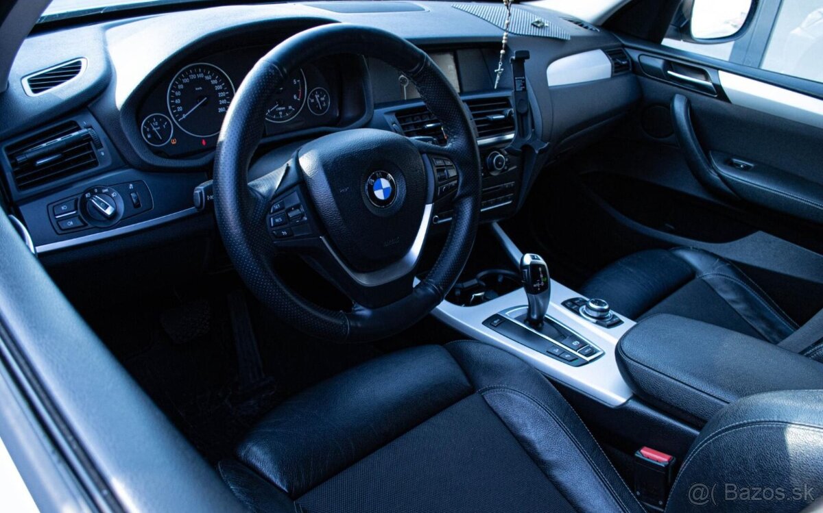 BMW X3 xDrive20d A/T - 8