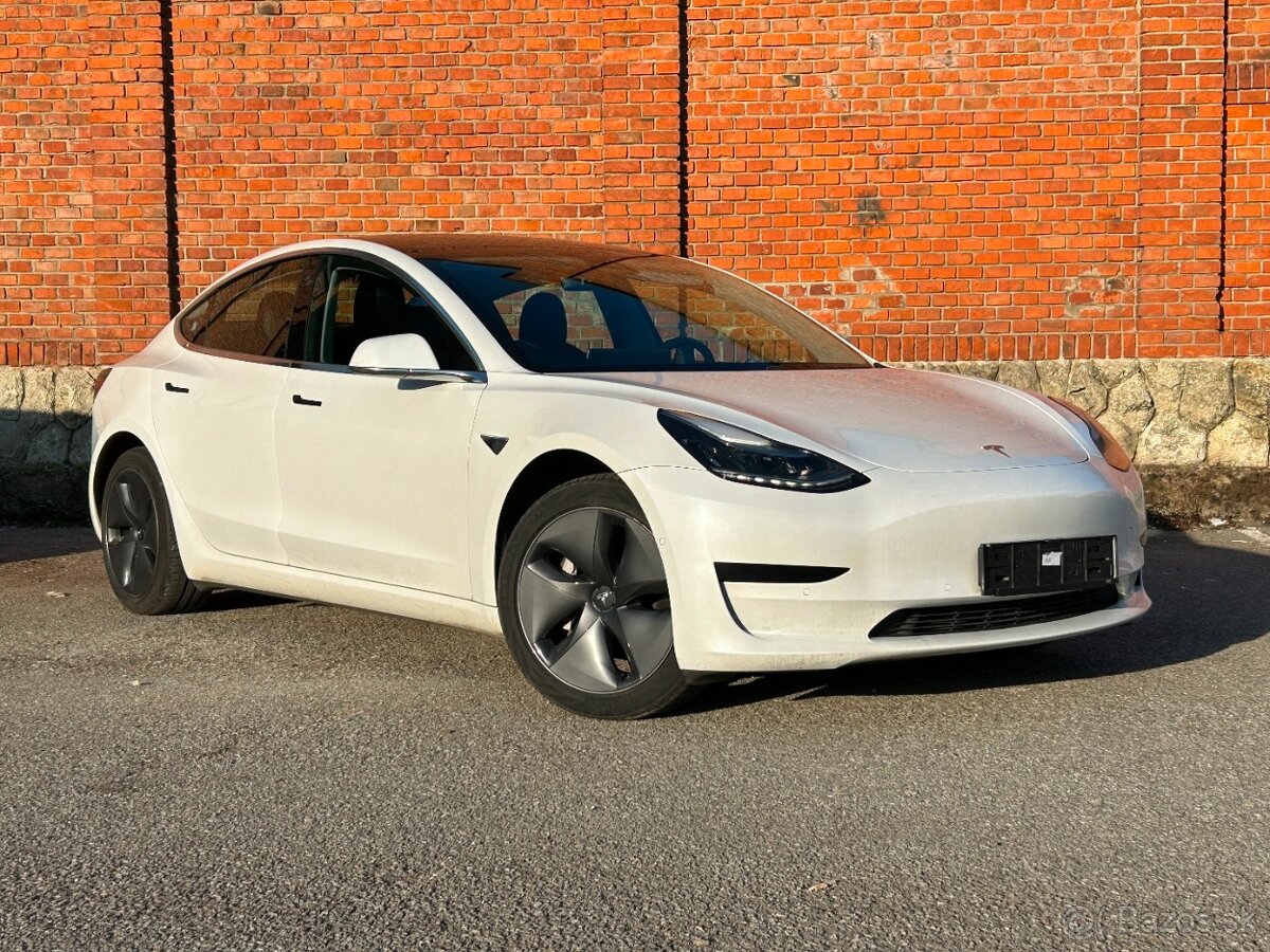 Tesla model 3 výkon 239 kW batéria 60kW - 8