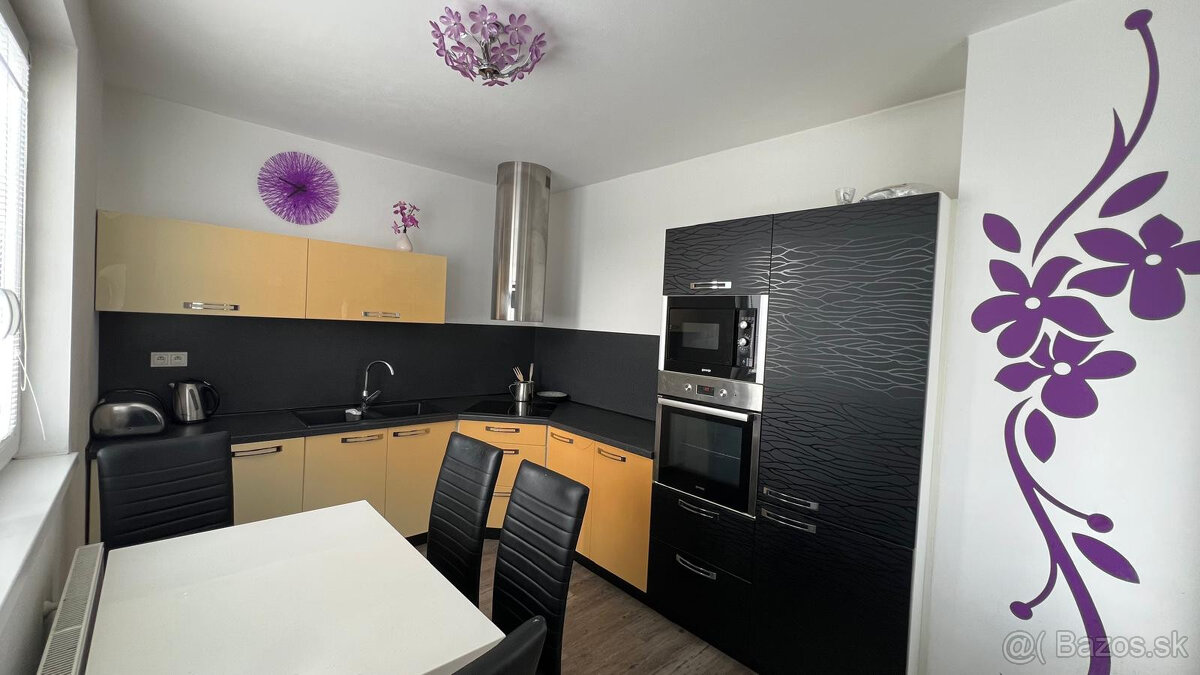 PREDAJ ATRAKTÍVNEHO 3-IZB. BYTU S LOGGIOU V PROSTREDÍ PLNOM - 8