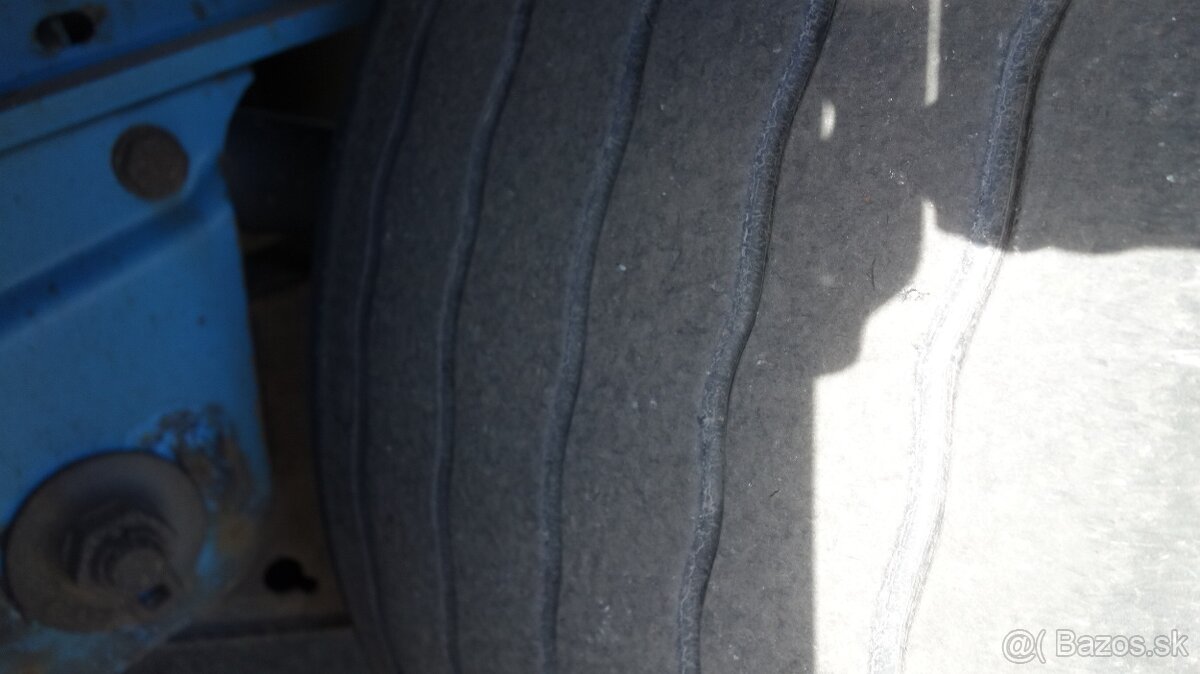 Prodám KÖGEL SN 24 MEGA - bočnicový - 8