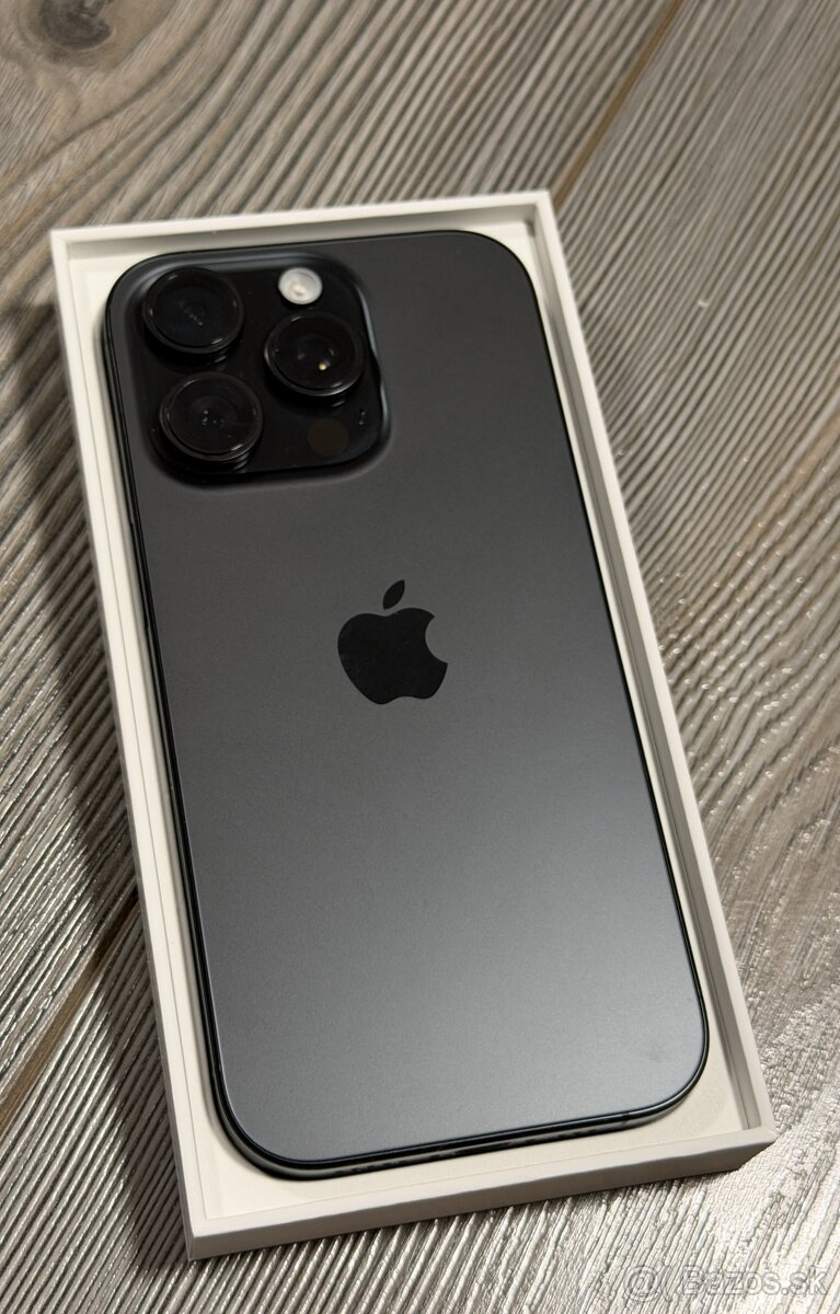 iPhone 16 Pro 128 GB čierny titán - 8