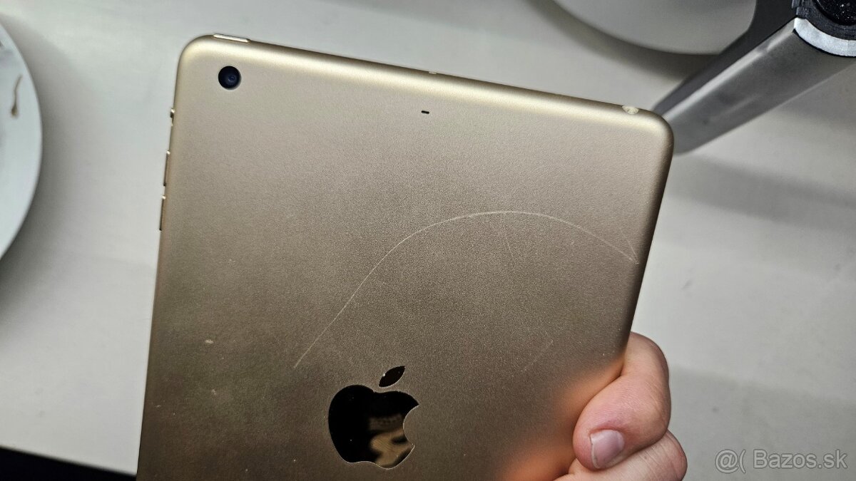 Apple iPad Mini 3gen wifi 16GB - 8