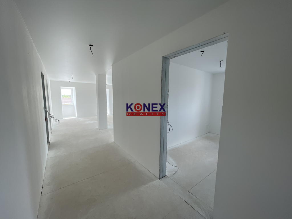 SKVELÁ PONUKA Nový podkrovný apartmánový byt (3-iz.) MICHAL - 8