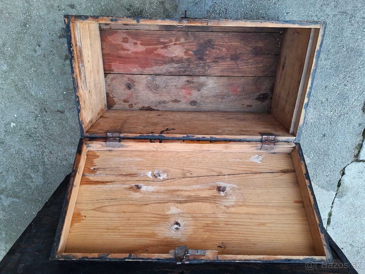Stará drevenna truhlica - 8