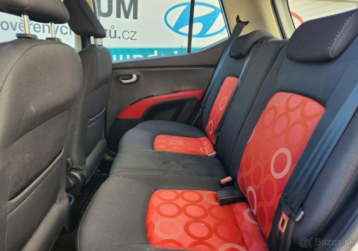 Hyundai i10 1.0-KAMERA-KLIMA - 8