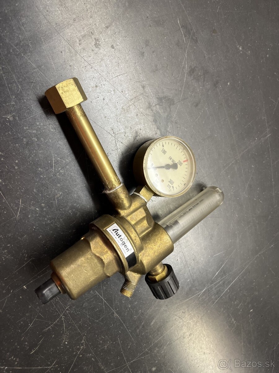 zvaračka co2 regulátor tlaku, ohrev - 8