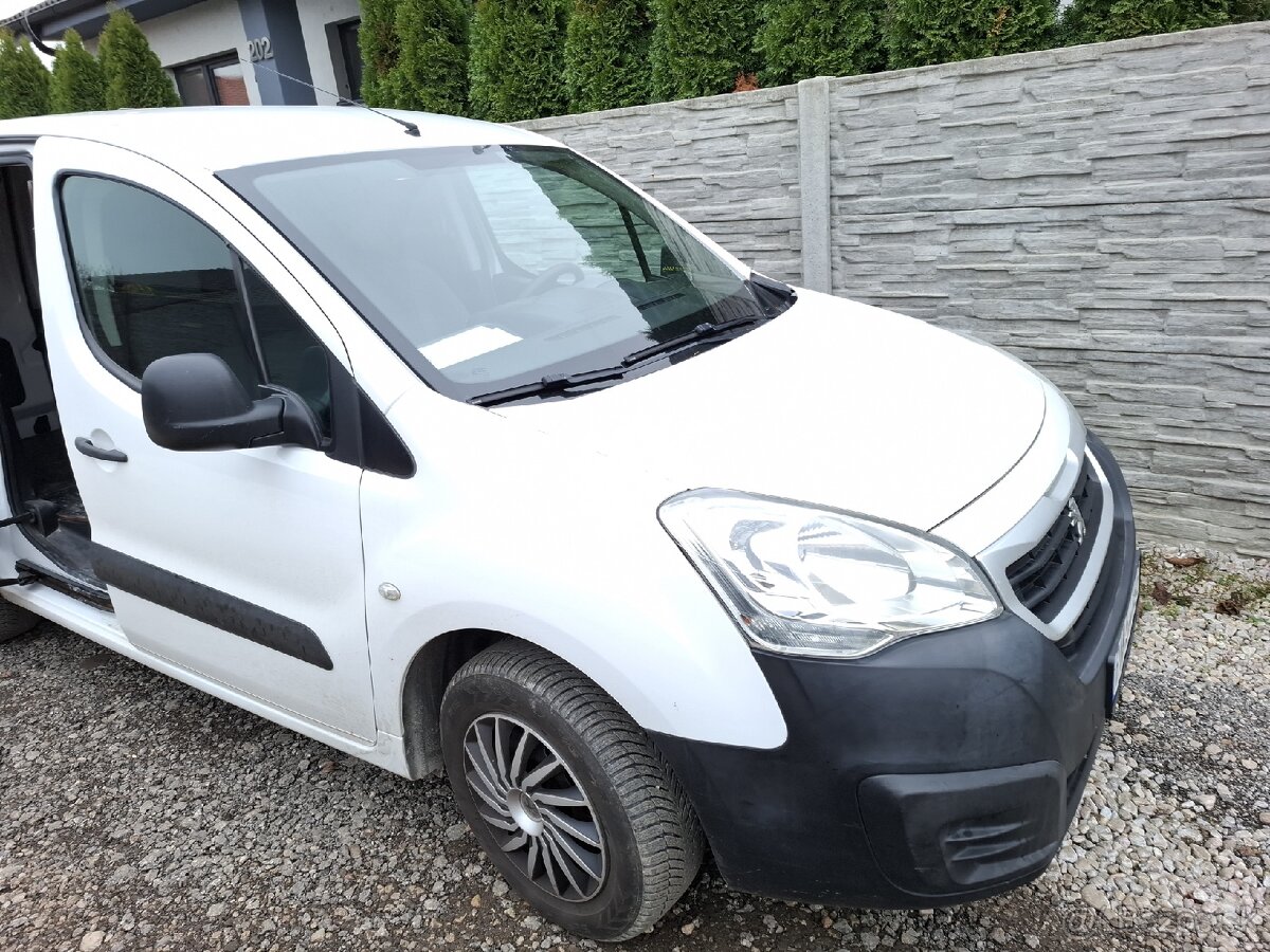 Peugeot Partner - 8