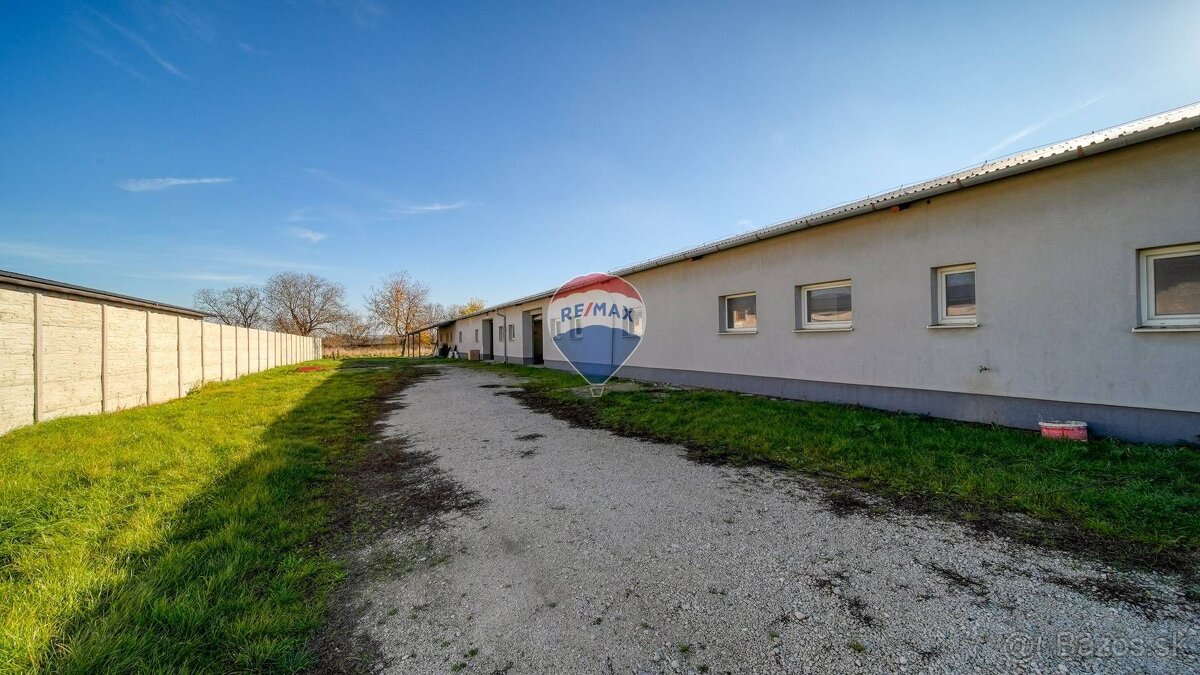 Priemyselný areál na predaj, Rakovice - 8