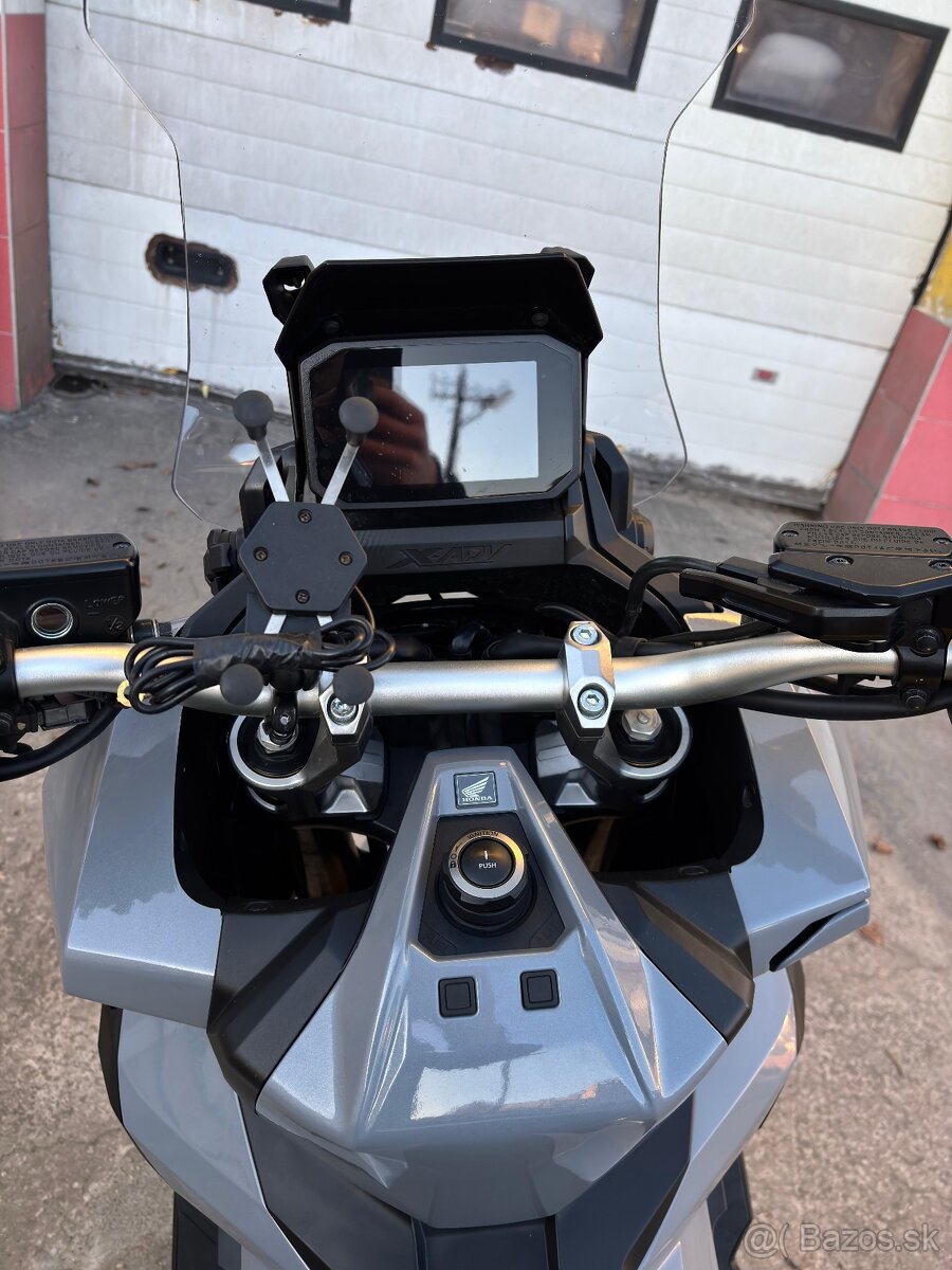 HONDA X ADV 750 - 8