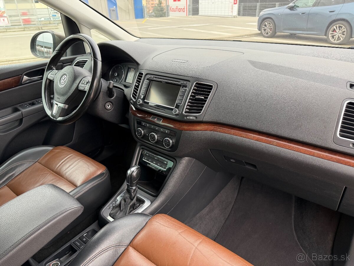 Volkswagen Sharan 2.0 TDI DSG Highline - 8