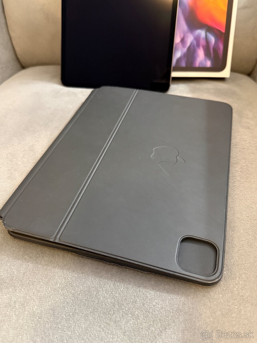 iPad Pro 11” (2.gen.) 256GB wifi cellular + magic keyboard - 8