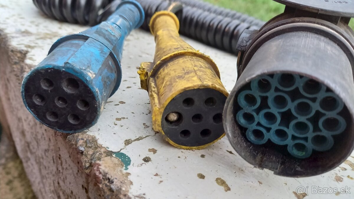 Predám rôzne pomocné źariadenia k LKV - 8