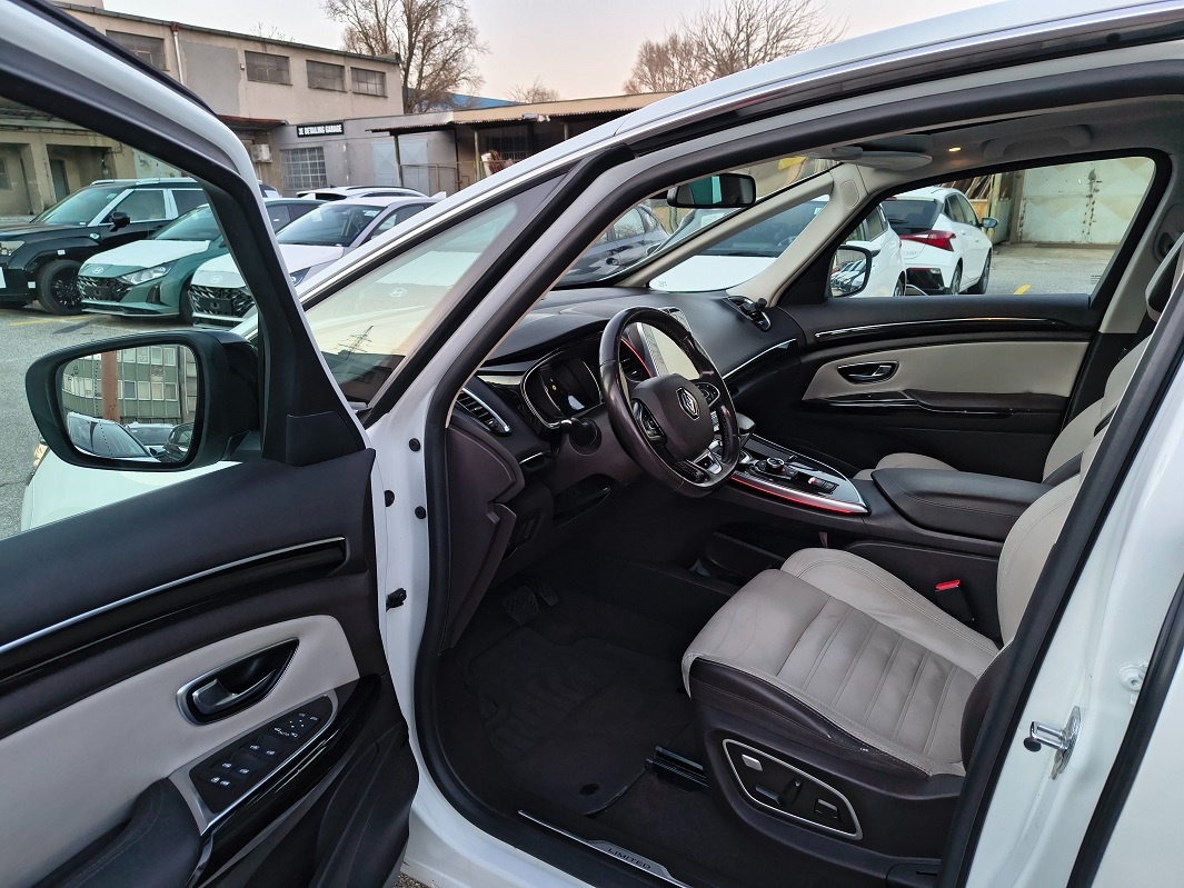 2018_RENAULT ESPACE 5 diesel automat_PLNÁ VÝBAVA_ - 8