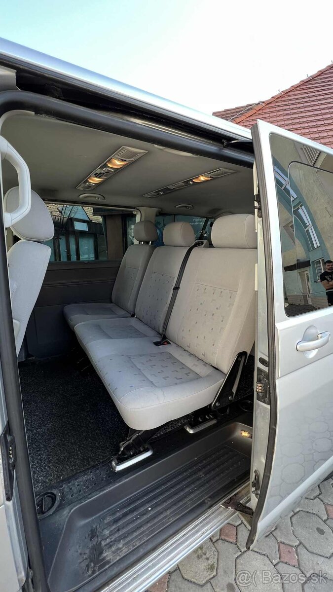 Volkswagen Caravelle 2.5 D V5 - 8