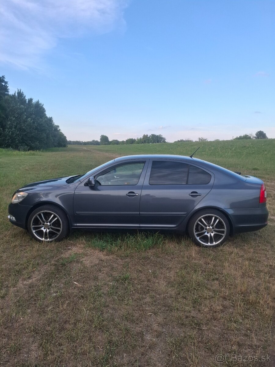 Predam Škoda Octavia 2 - 8