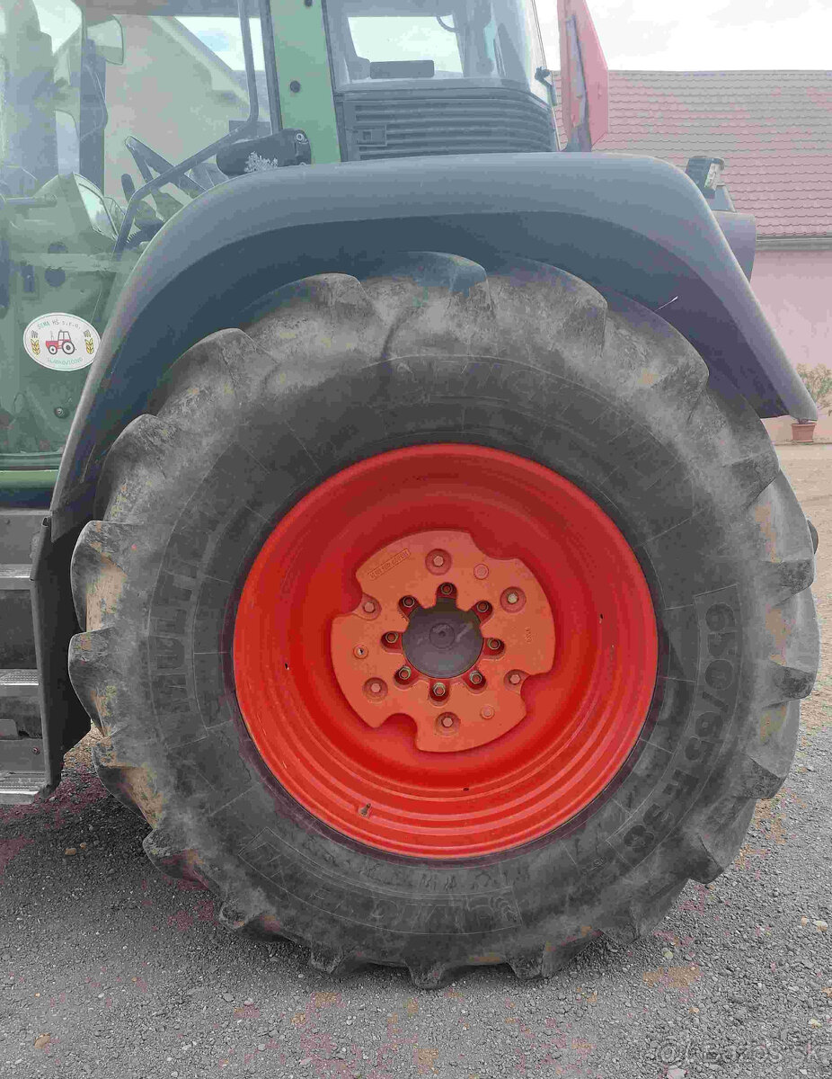 Fendt 415 Vario TMS - 8