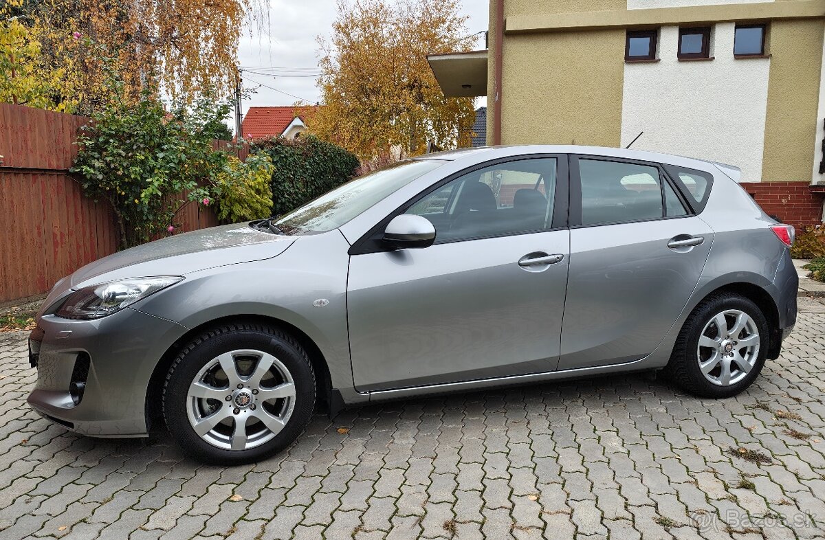 • MAZDA 3 2.0i,110 kW, Benzín, 6-st. manuál, FACELIFT 2011 • - 8