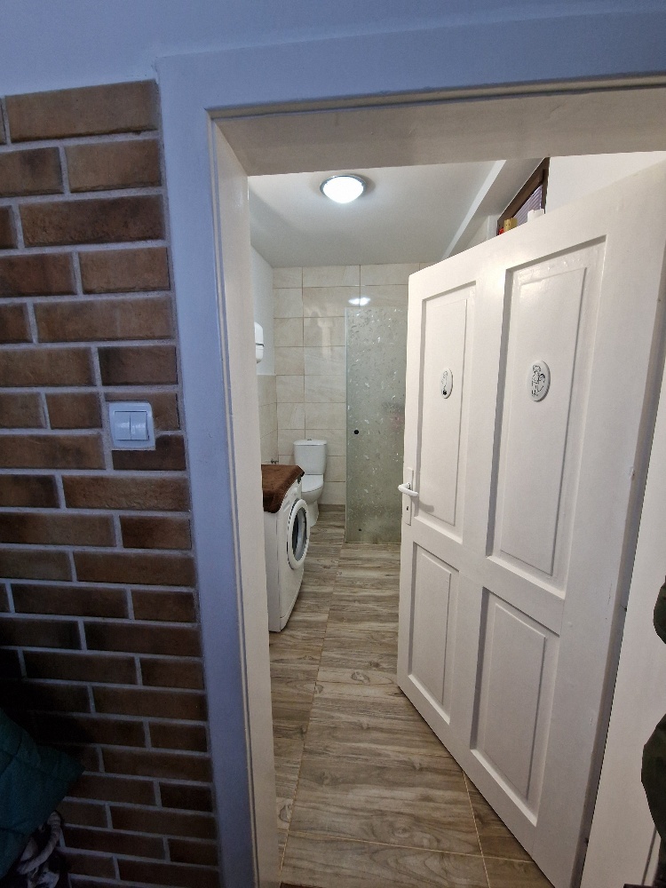 Rodinný dom na 1575m2 pozemku v Pate na predaj - 8