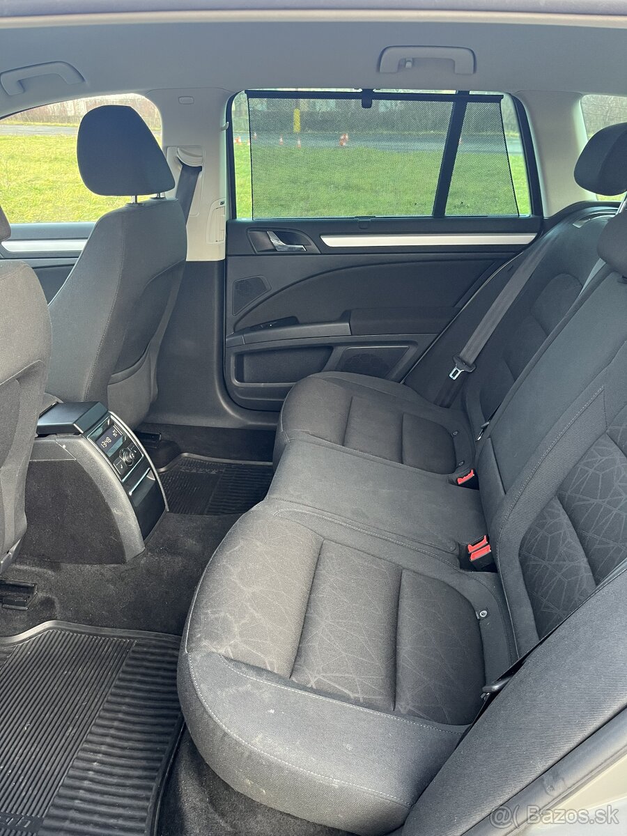 Skoda Superb 2.0 TDI - 8