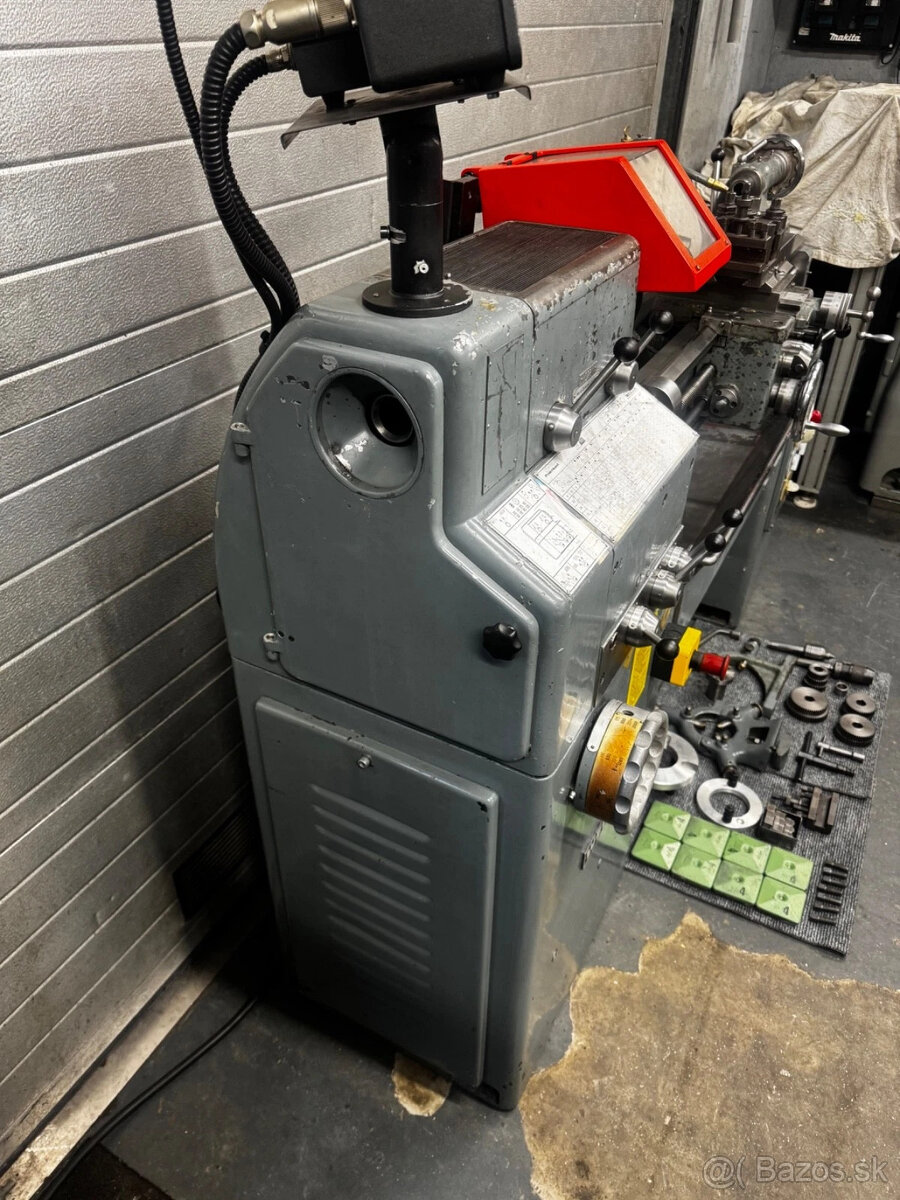 sústruh Weiler Praktikant 800R H - 8