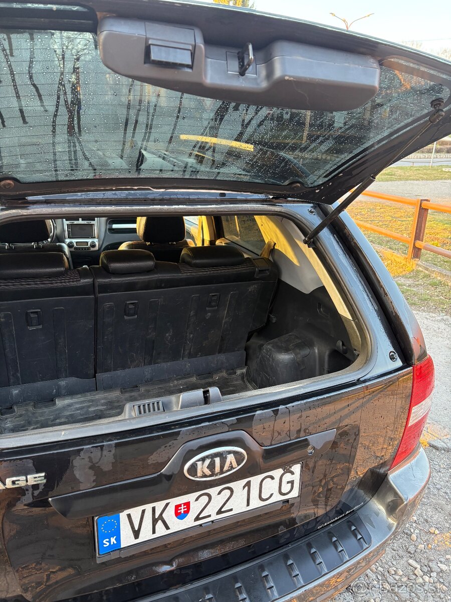 Predám KIA Sportage 2.0 85kW 4x4 - 8