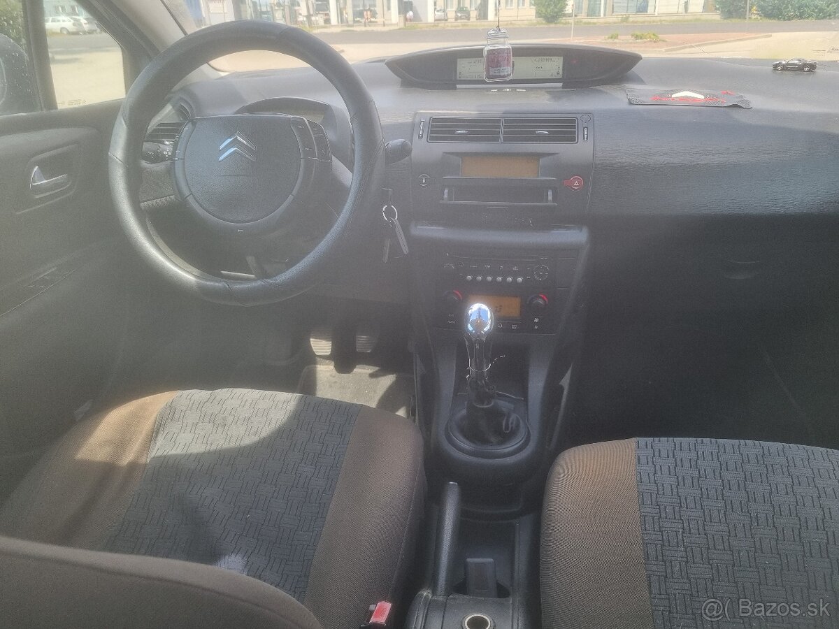 Citroën c4 1.6 80kW benzín - 8