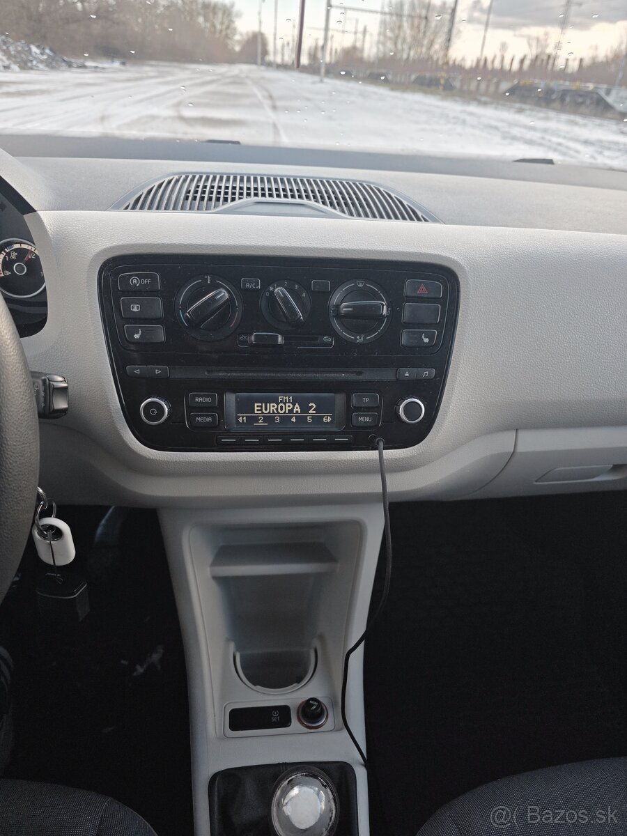 Volkswagen Up Eco 1.0 Cng benzin - 8