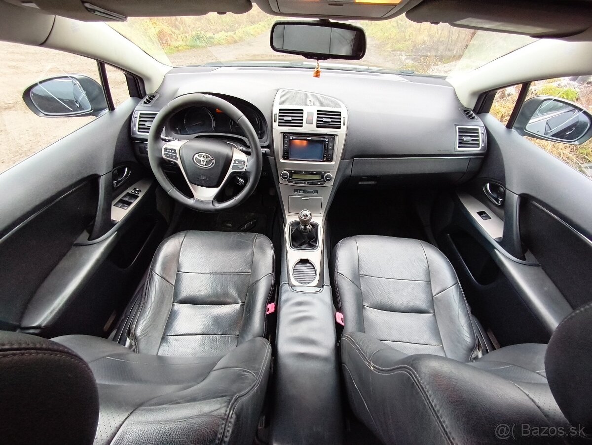 Toyota Avensis 2.2 110kW - 8