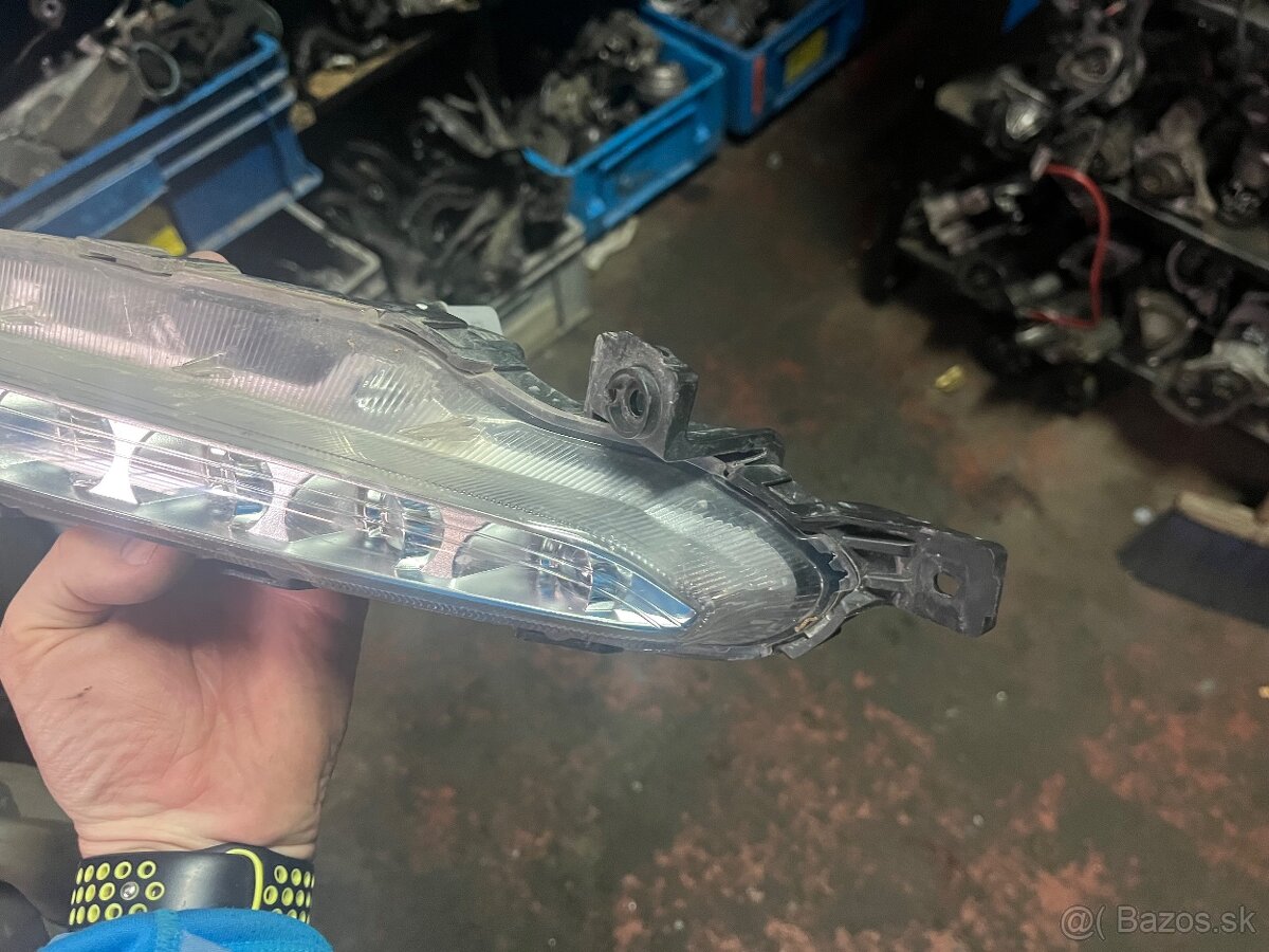 Svetla Hyundai tucson 2 2015-2020 - 8