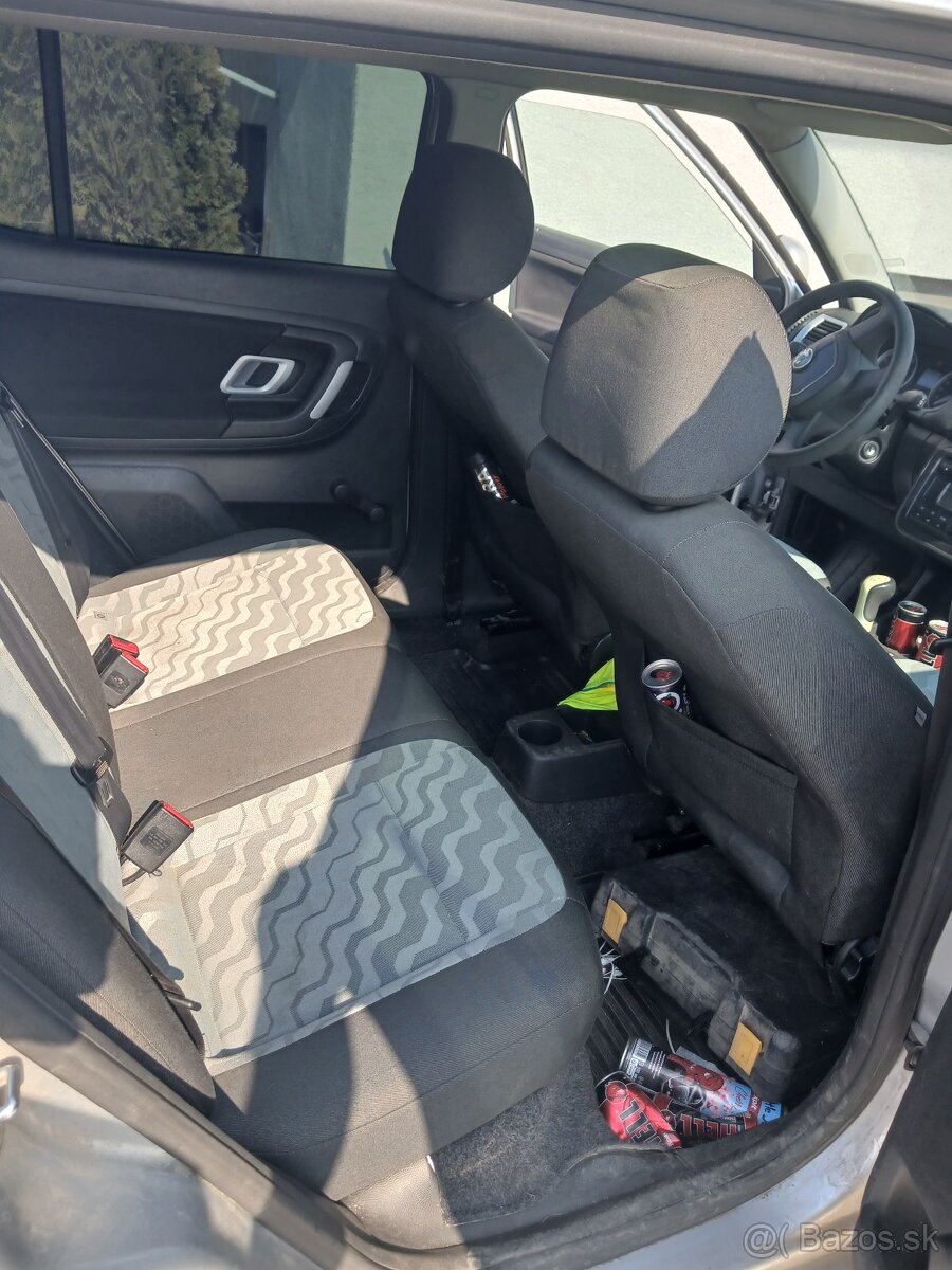 Škoda fabia 2 2010 - 8