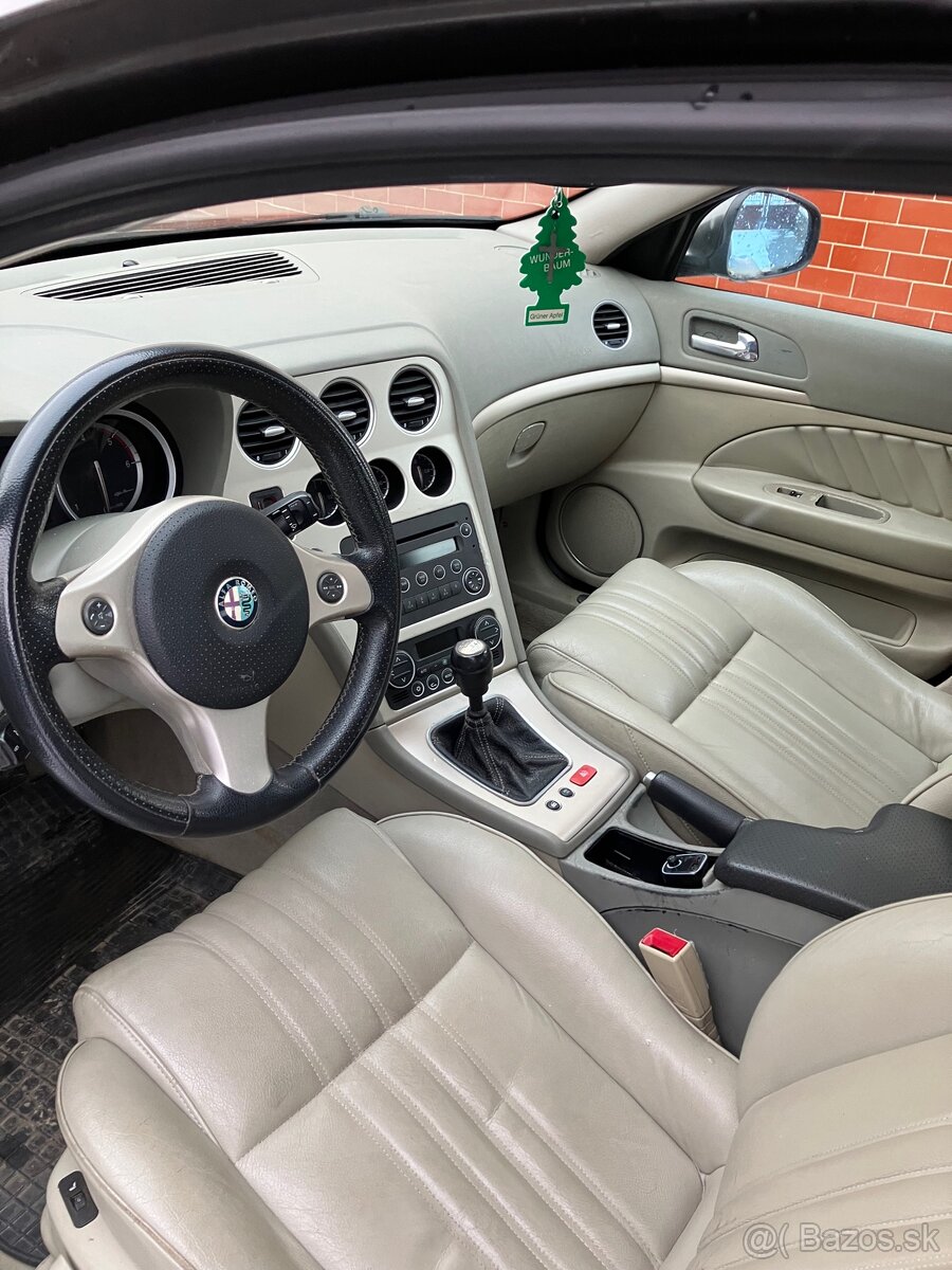 Predám alfa romeo 159 - 8