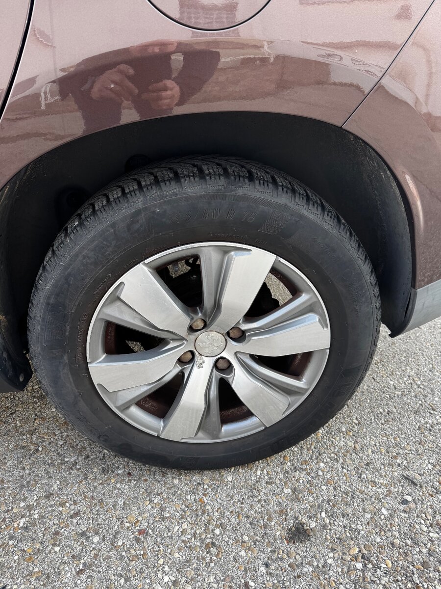 Peugeot 2008 1.6 benzín - 8