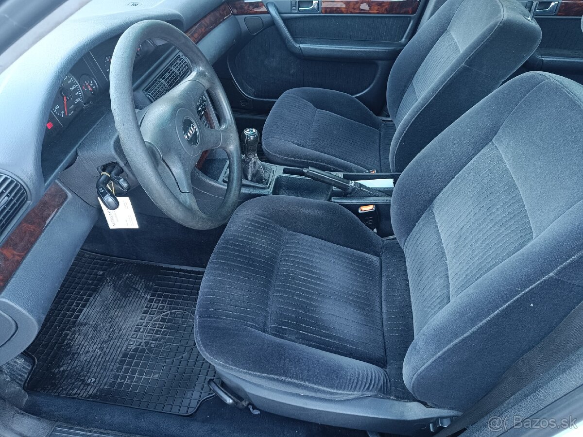 Audi 100 2,8 benzín,175 PS, 5st. manuál,r.v.93 - 8