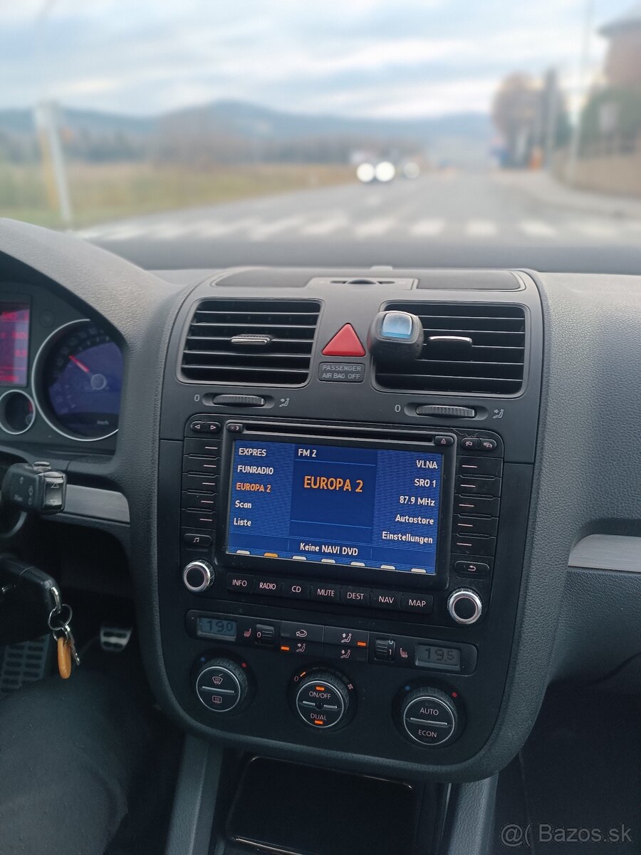 Predám VW golf 5 GTI - 8