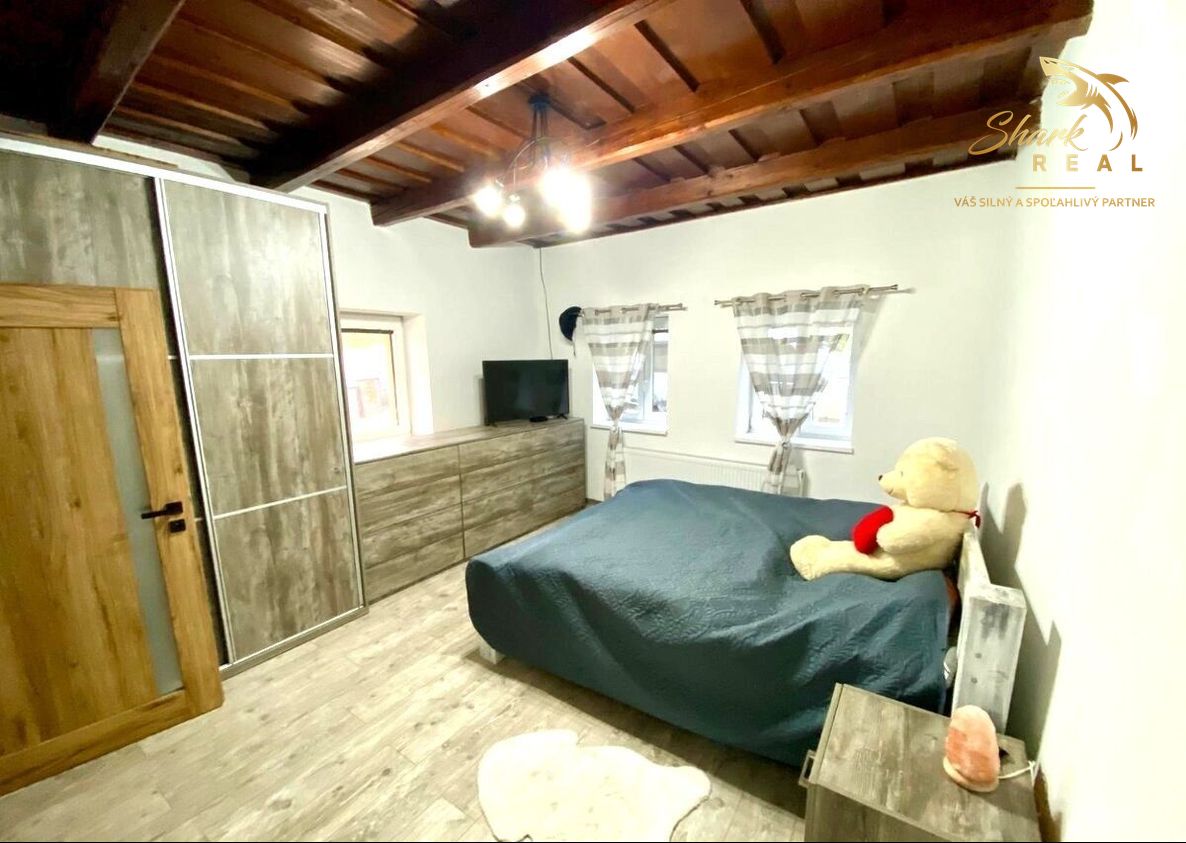 Príjemný a moderný rodinný dom, vhodný aj ako chalupa - 8