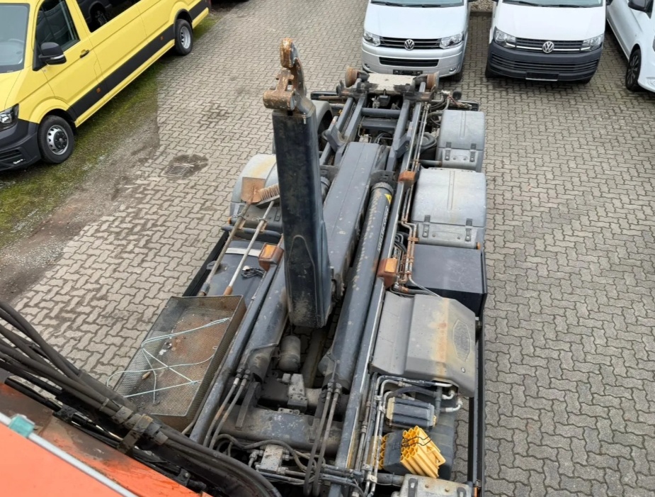 9588 - MAN TGS. 35.400 - 8x2 – Nosič kontejnerů + HR-ATLAS 1 - 8