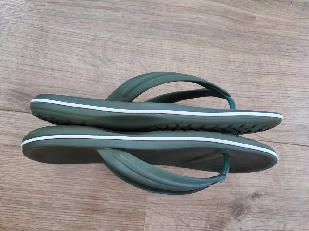 Crocs Crocband Flip M10 W12 - 8