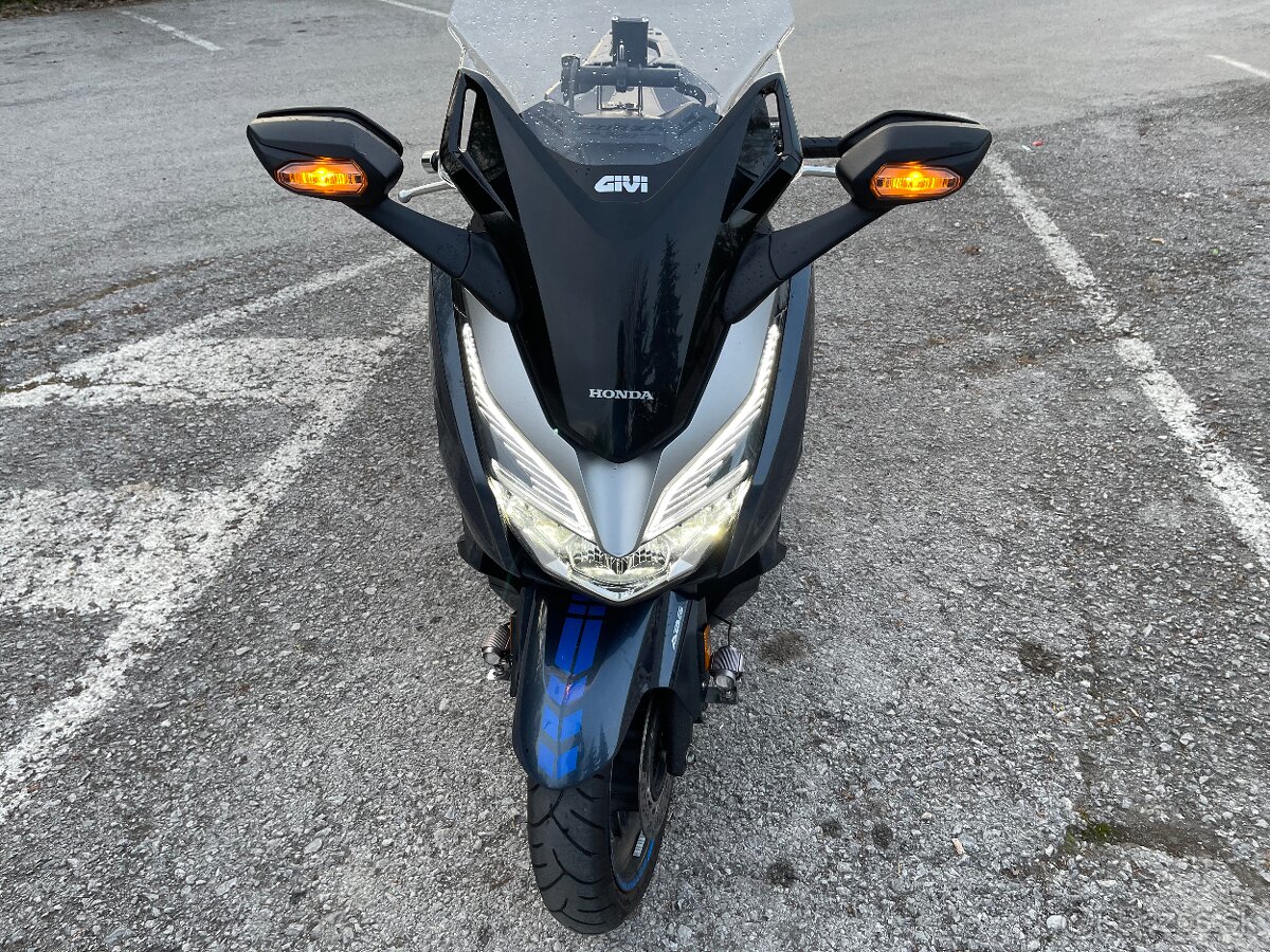 Honda Forza 300 2020 - 8