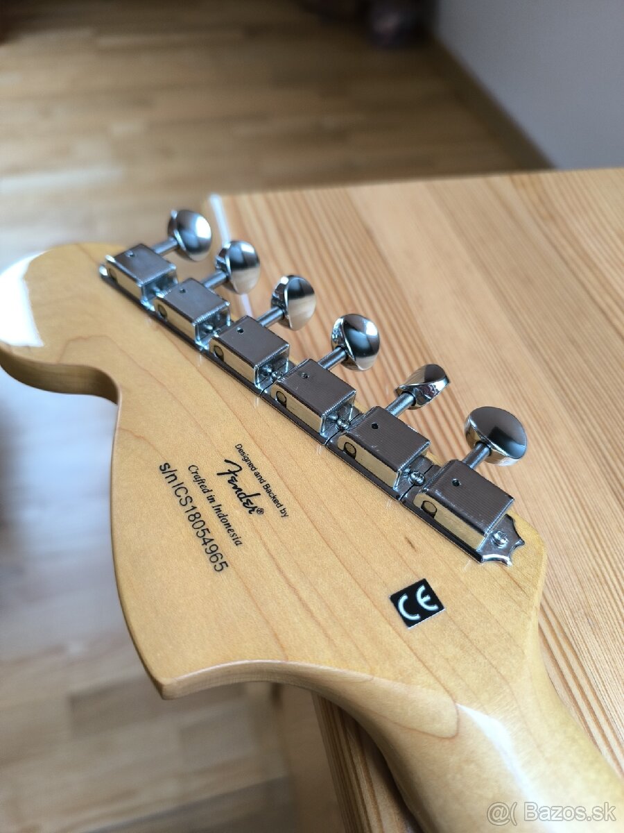 Predám Squier Stratocaster Vintage Modified - 8