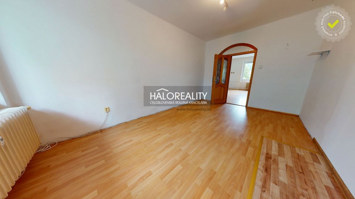 HALO reality - Predaj, dvojizbový byt Revúca, Okružná - ZNÍŽ - 8